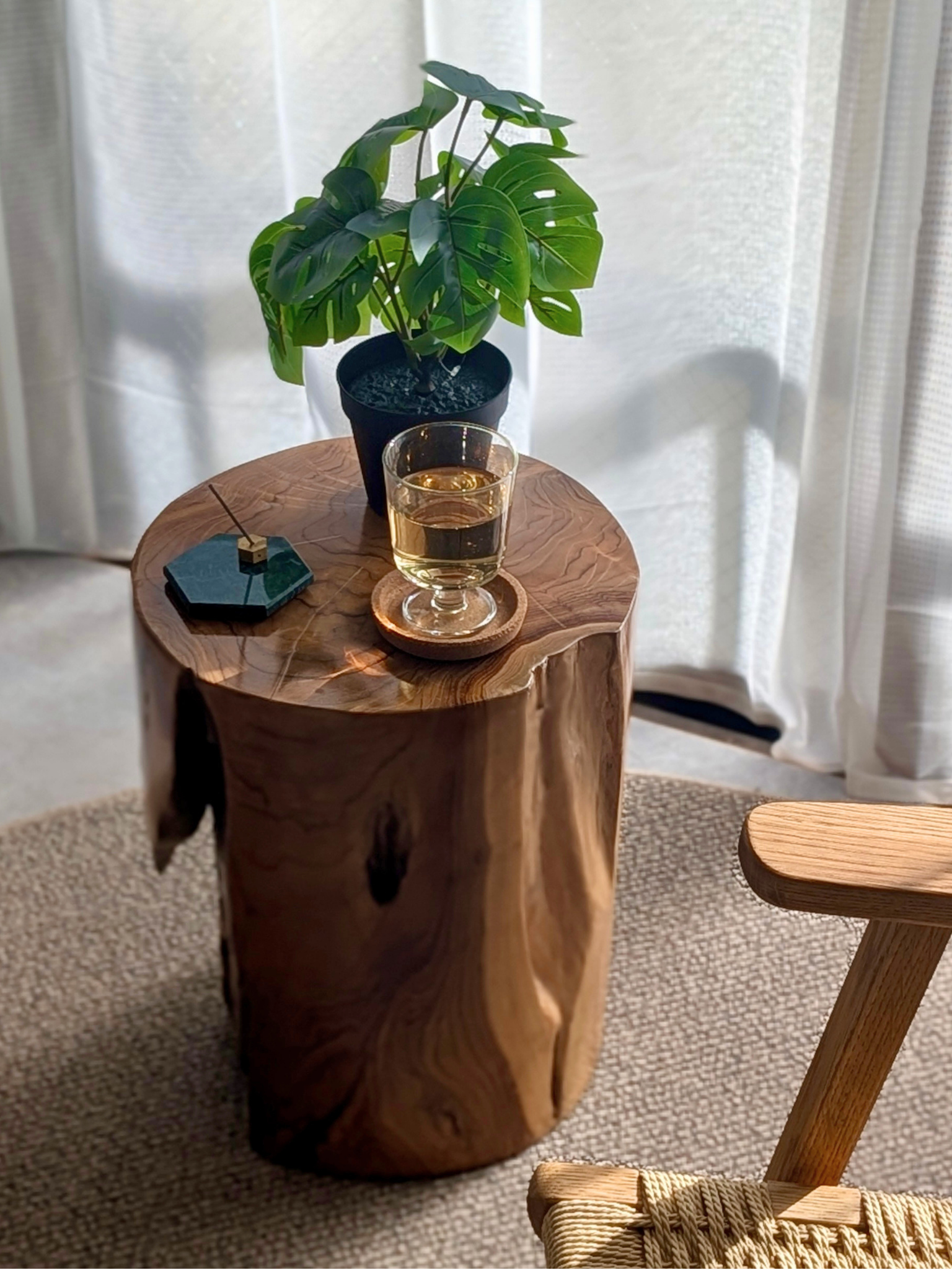 Teak Round Stool – nokta