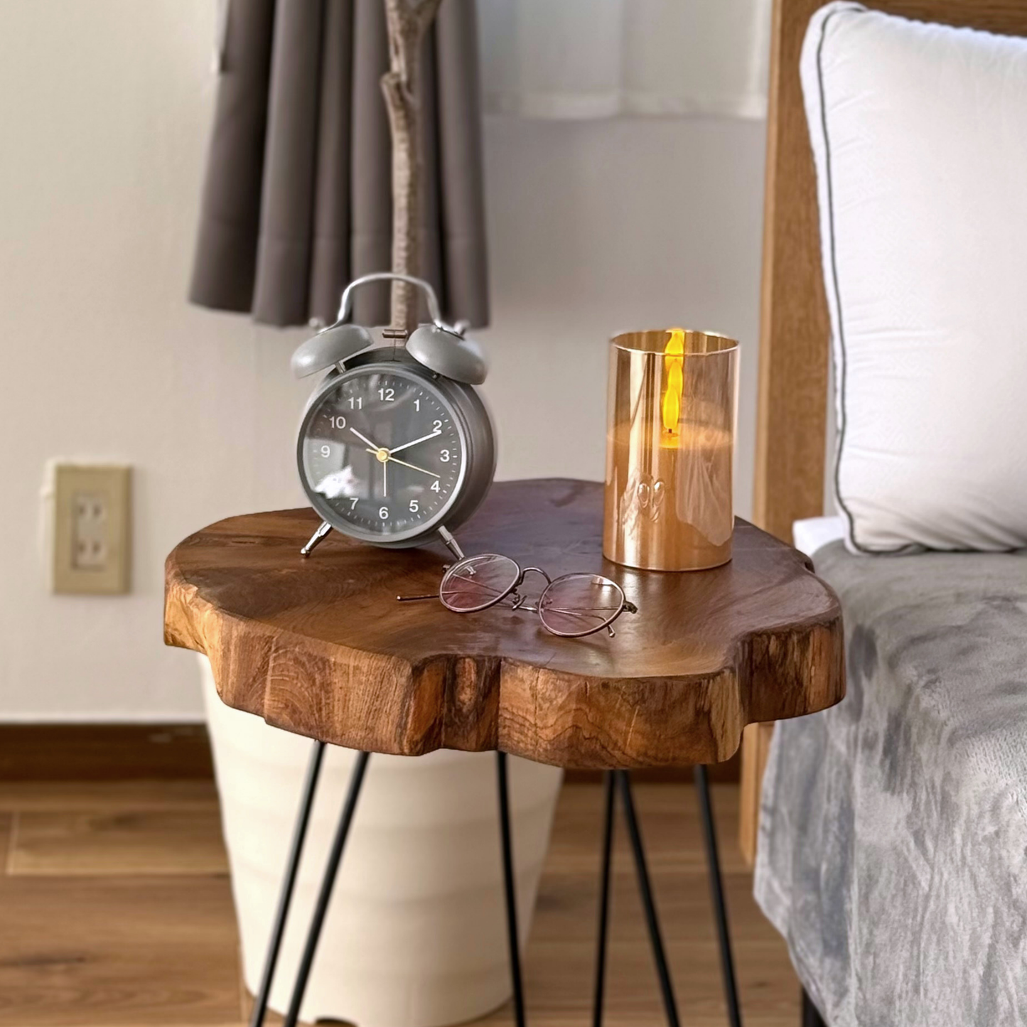【6/27発売】Teakwood Side Table